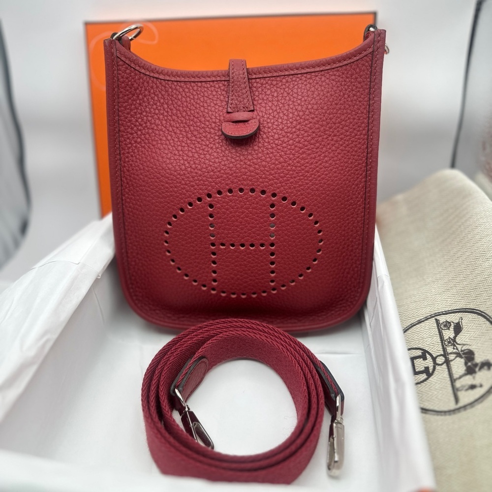 ✨Authentic HERMES Evelyne Rouge TPM✨